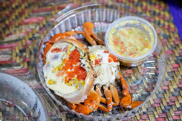 Steamed crab, fresh milk