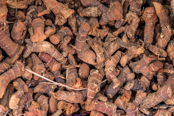a lot of ginger in the peel is in the bag for the whole frame