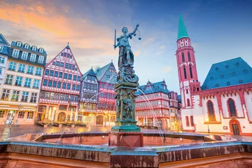 Altstädter Ring Römerberg in Frankfurt, Deutschland © f11photo