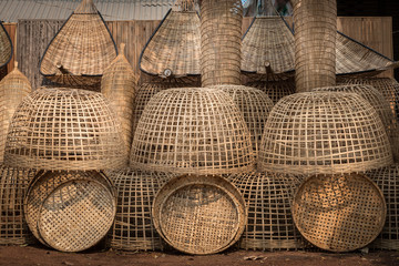Korbwaren auf einem Markt in Asien
