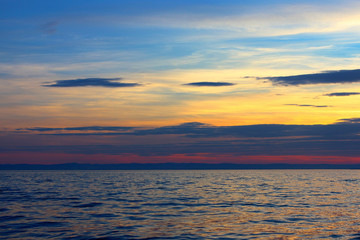 Obraz premium Beautiful calm lake with sunset