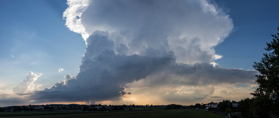 Gewitterwolke - Panorama