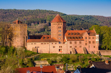 Burg Rieneck über dem Sinntal im Spessart, Bayern