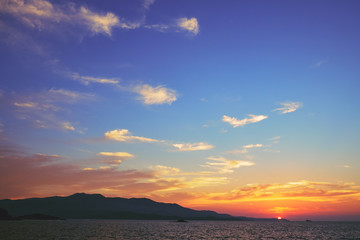 Obraz premium Beautiful landscape. Sunset over the sea.