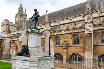 Fototapeta na wymiar Statue of Oliver Cromwell before the Houses of Parliament, London, England