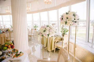 decoration of the banquet hall on the wedding day