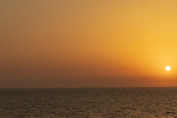 日本海加賀海岸夕焼け