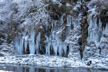 三十槌の氷柱