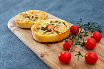 Seafood salmon and spinach tartlets