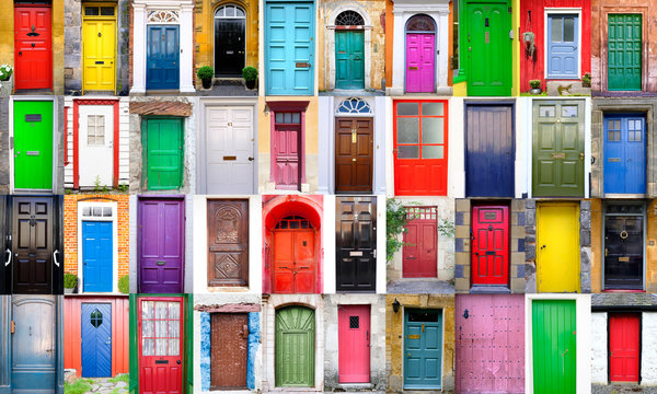 Collage de puertas de colores