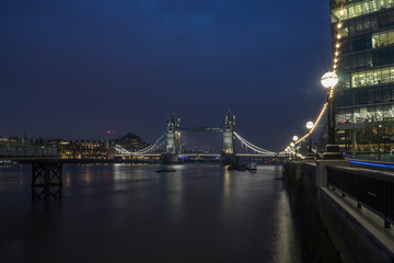 Fototapeta na wymiar On riverside of the river Thames.