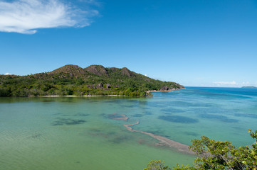 Fototapeta na wymiar view of the coastline of the Marine National Park of Curieuse island, Seychelles