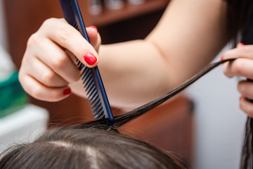Zabieg keratynowy u fryzjera - Keratin treatment at the hairdresser