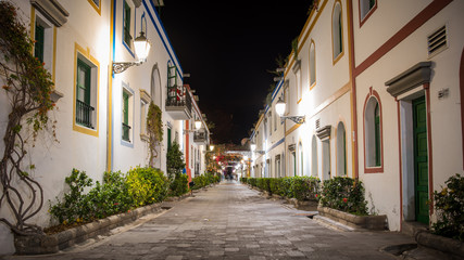 Obraz premium Puerto de Mogan, pueblo marinero de la isla de Gran Canaria, españa