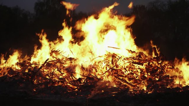 Close up of easter fire in 4k