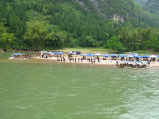Fototapeta premium Guilin Yangshuo Cruise on Li river, China