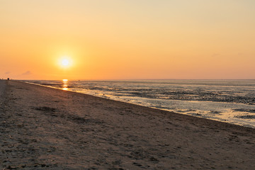 Fototapeta na wymiar north sea sunset with beach