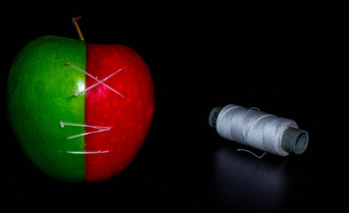fresh apples on black backgroundgreen and red Apple on a black background Wallpapers, healthy food