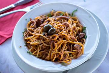 Spaghetti with olives