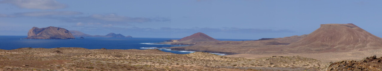 Fototapeta na wymiar Lanzarote - iles Canaries