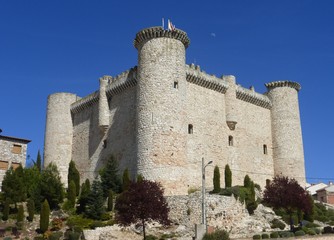 Fototapeta premium MEDIEVAL CASTLE IN TORIJA, GUADALAJARA.