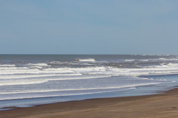 Beautiful city of necochea in Argentina, 400 kilometers from the capital of this country With more than 80 thousand people, extensive beaches and a beautiful park.