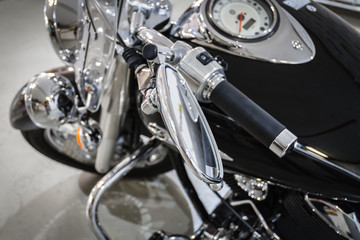 Сhromium gloss