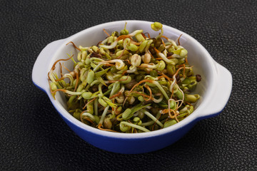 Mash bean sprout