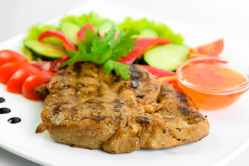 steak meat prepared with fresh vegetables 