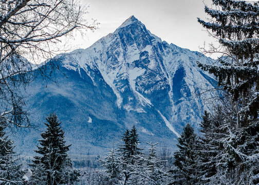 Stekyoden Mountain