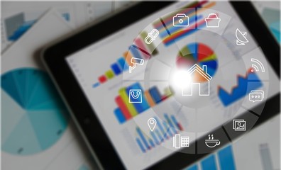 Touch screen tablet computer with blank screen on table