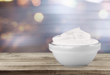 Fototapeta na wymiar close up of a white beauty cream or yogurt on white background with clipping path