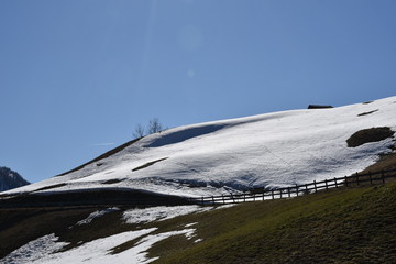 Navis, Dorf, Tirol, Navistal, Naviser Tal, Innsbruck Land, Österreich, Tal, Tuxer Alpen, Schnee,...