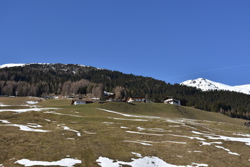 Navis, Dorf, Tirol, Navistal, Naviser Tal, Innsbruck Land, Österreich, Tal, Tuxer Alpen, Schnee,...