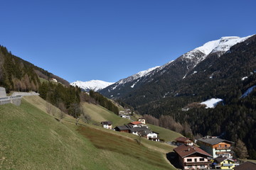 Navis, Dorf, Tirol, Navistal, Naviser Tal, Innsbruck Land, Österreich, Tal, Tuxer Alpen, Schnee,...
