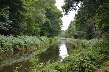 canal de nantes à brest