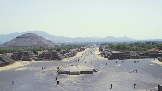 Panoramic shot of the ancient Mayan city near Mexico City. Extreme long shot Citadel. City Teōtīhuacān 4K