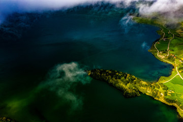 Fototapeta na wymiar Sete Cidades - Die Azoren von oben - Sete Cidades aus der Luft
