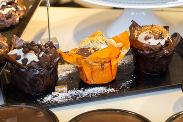 Maffins with chocolate and biscuit 