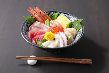ちらし寿司　海鮮丼