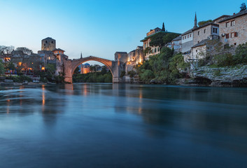 Obraz premium Old Bridge in Mostar and Neretva river