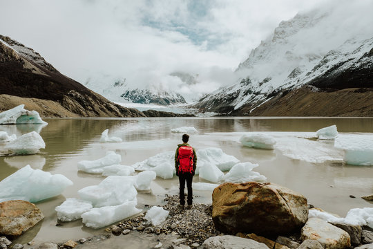 a man travel to world