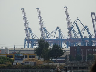 Fototapeta na wymiar Frachthafen
