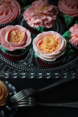 Pretty Floral Cupcakes
