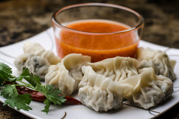 delicious momos with chutney