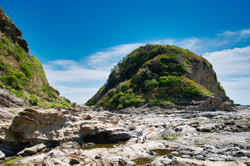 自然　奇怪岩の海岸
