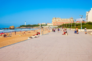 La Grande Plage beach, Biarritz - obrazy, fototapety, plakaty