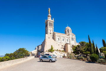 Fototapeta na wymiar Notre Dame de la Garde, Marseille