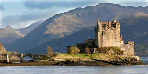 Eilan Donan castle © Donald