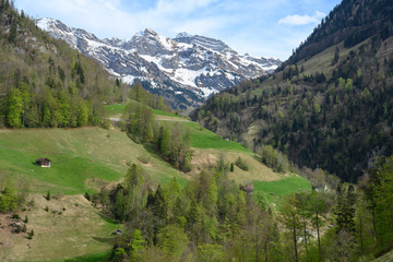Fototapeta na wymiar Melchtal, von Flüeli-Ranft aus gesehen, Obwalden, Schweiz